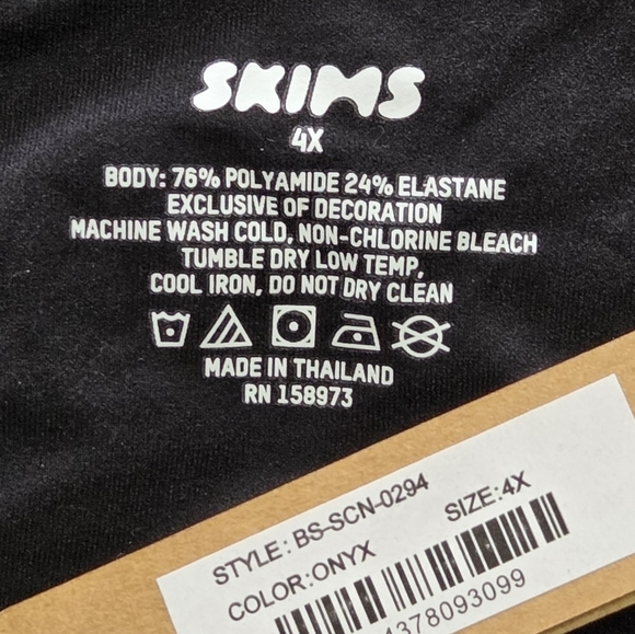 SKIMS FITS EVERYBODY SQUARE NECK BODYSUIT Top Onyx Black 4X NWT - Picture 3 of 4